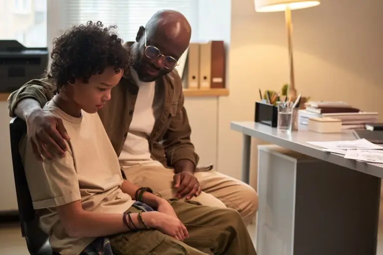 Understanding the difference between normal sadness and depression can help you know when it’s time to seek professional mental health support. If you’ve been wondering whether what you’re experiencing is “just a phase” or something more, this guide can help clarify the signs.